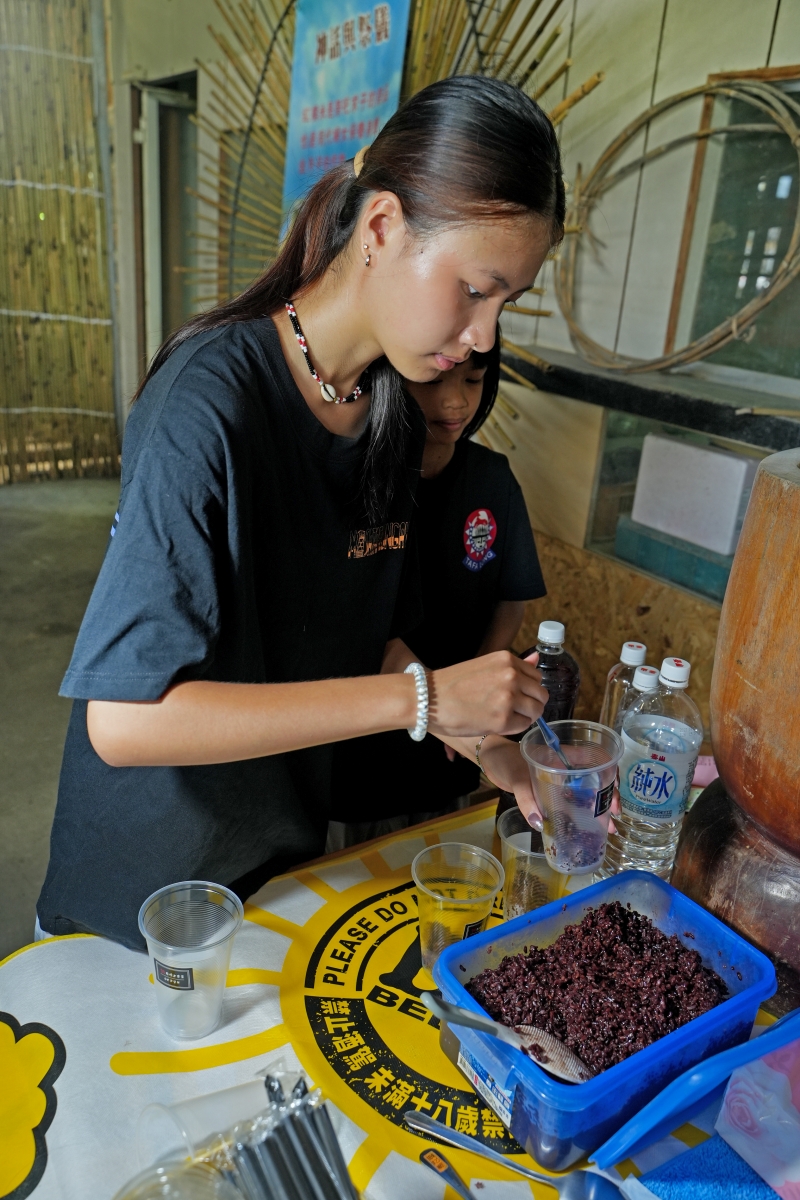 【花蓮復興鄉旅遊提案】探訪紅糯米的故鄉「太巴塱部落」,喝完特調的紅糯米奶茶再前往「砂荖部落」參加導覽與大啖風味餐 - 第9張圖 【花蓮復興鄉旅遊提案】探訪紅糯米的故鄉「太巴塱部落」,喝完特調的紅糯米奶茶再前往「砂荖部落」參加導覽與大啖風味餐