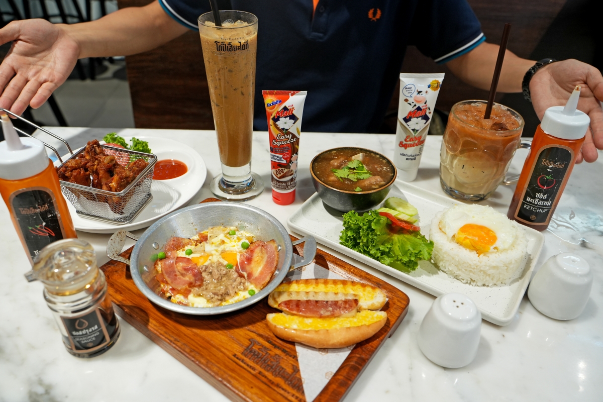【曼谷美食】邢泰記 One Bangkok店 – 在One Bangkok就品嚐得到舊城區70年老字號古早味!鐵鍋蛋與古早味咖啡都是必點品項 - 第13張圖 【曼谷美食】邢泰記 One Bangkok店 – 在One Bangkok就品嚐得到舊城區70年老字號古早味!鐵鍋蛋與古早味咖啡都是必點品項