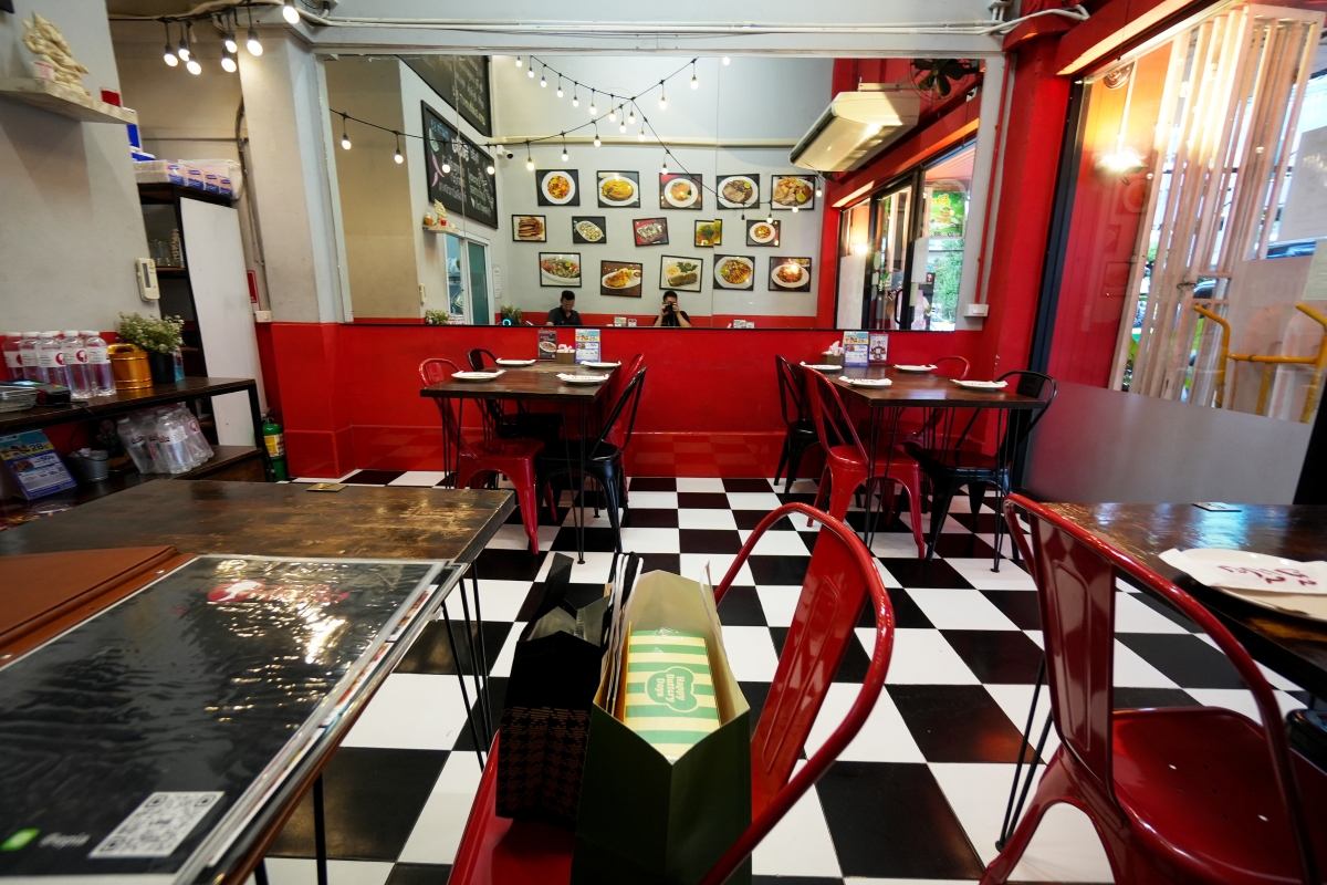 【曼谷美食】EPIA Sukhumvit 89 – On Nut站附近的高評價泰國東北料理來這裡吃,美味冬蔭功媽媽麵免排隊就吃得到! - 第3張圖 【曼谷美食】EPIA Sukhumvit 89 – On Nut站附近的高評價泰國東北料理來這裡吃,美味冬蔭功媽媽麵免排隊就吃得到!