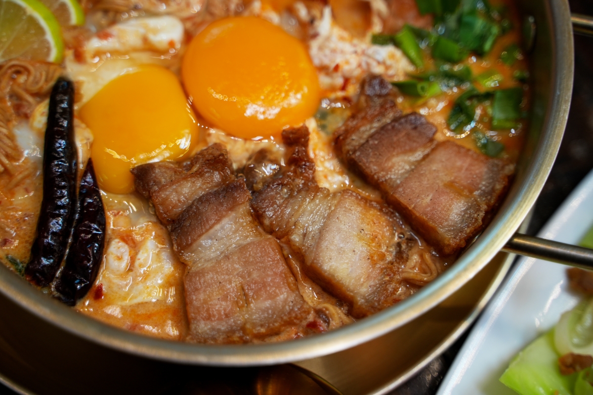 【曼谷美食】EPIA Sukhumvit 89 – On Nut站附近的高評價泰國東北料理來這裡吃,美味冬蔭功媽媽麵免排隊就吃得到! - 第9張圖 【曼谷美食】EPIA Sukhumvit 89 – On Nut站附近的高評價泰國東北料理來這裡吃,美味冬蔭功媽媽麵免排隊就吃得到!